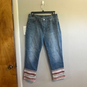 Chicos So Slimming Girlfriend Slim Leg Cropped jeans